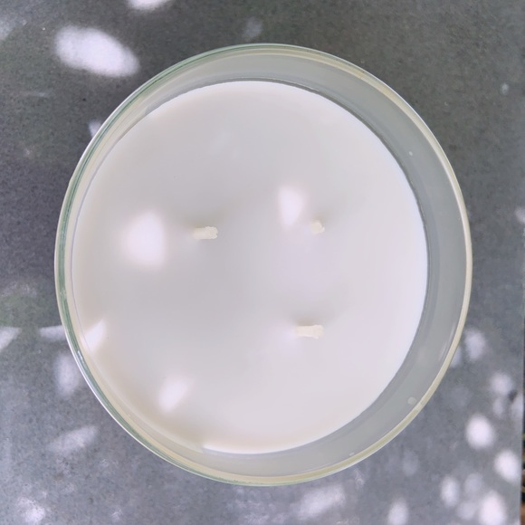 Bath and body works Marshmallows fireside candle - Picture 6 of 10